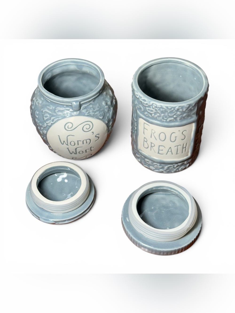 Disney’s Nightmare Before Christmas - Ceramic Jar Set Worm’s Wort Frog’s Breath - Picture 3 of 4